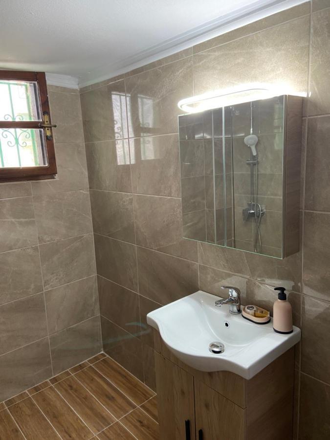 Efi'S House Apartman Flojitá Kültér fotó