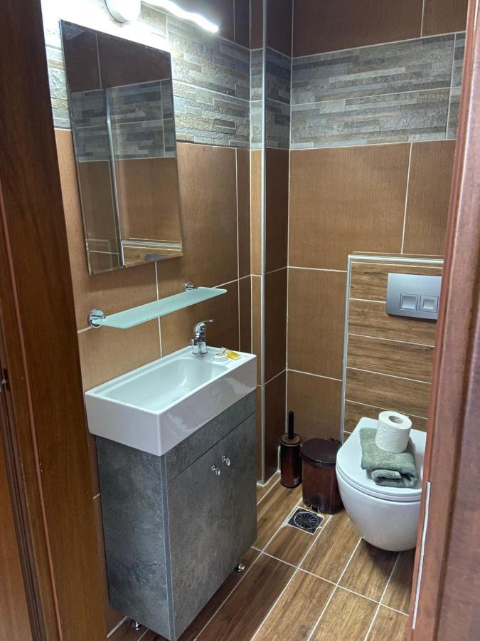 Efi'S House Apartman Flojitá Kültér fotó