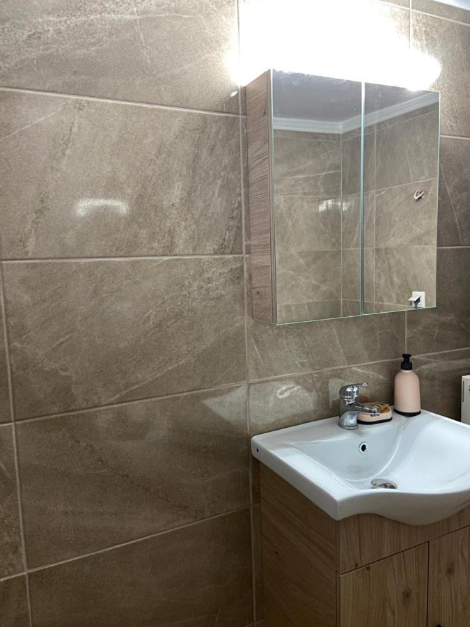 Efi'S House Apartman Flojitá Kültér fotó